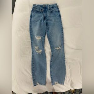 Good American Good Legs chewed hem denim